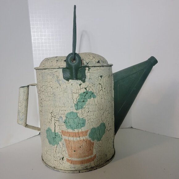 Vintage Large Galvanized Metal Watering Can with Rustic Crackle Finish & Two Han - Picture 1 of 6